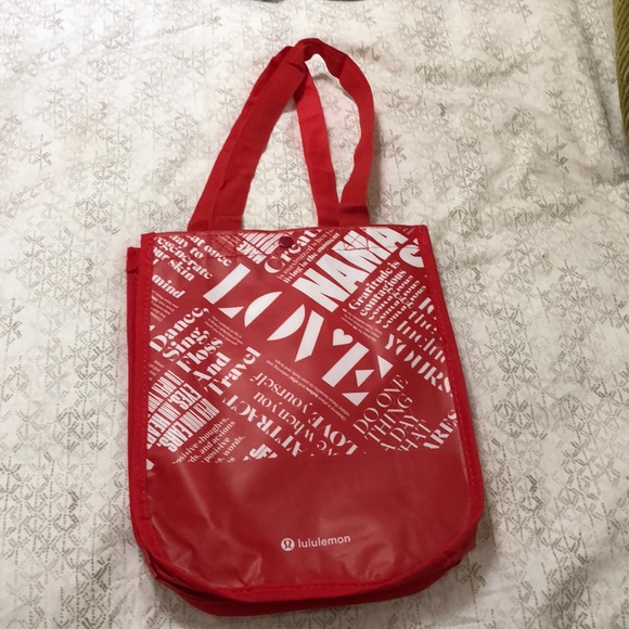 lululemon athletica Handbags - Lulu lemon bag! lululemon athletica Handbags - Lulu lemon bag!